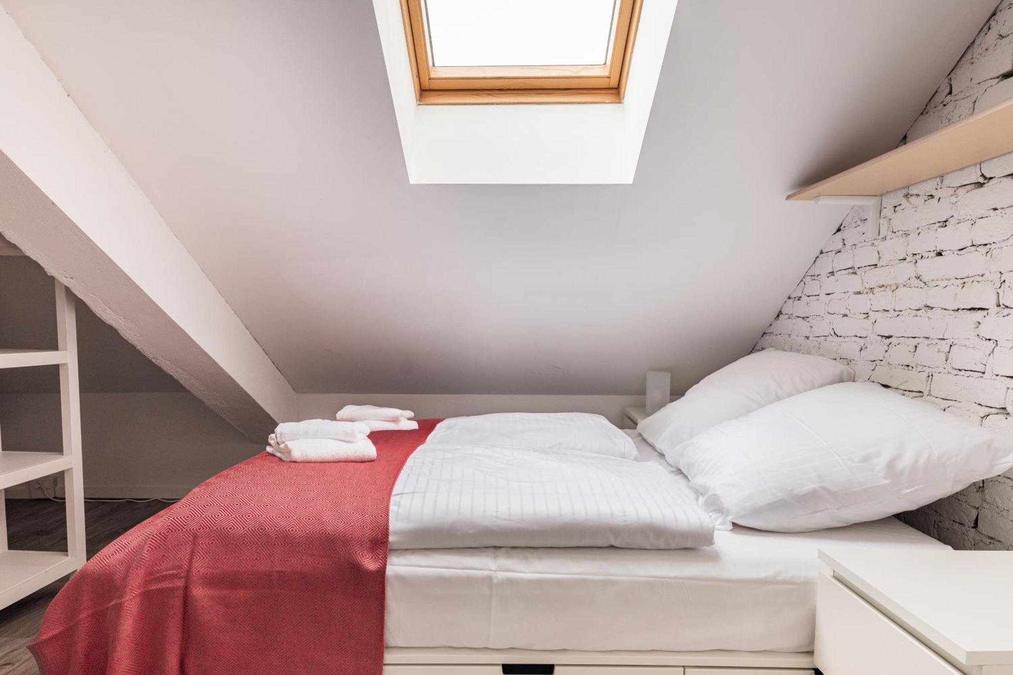 Apartamento Mint Ueber Der Stadt Parken Kueche Wifi