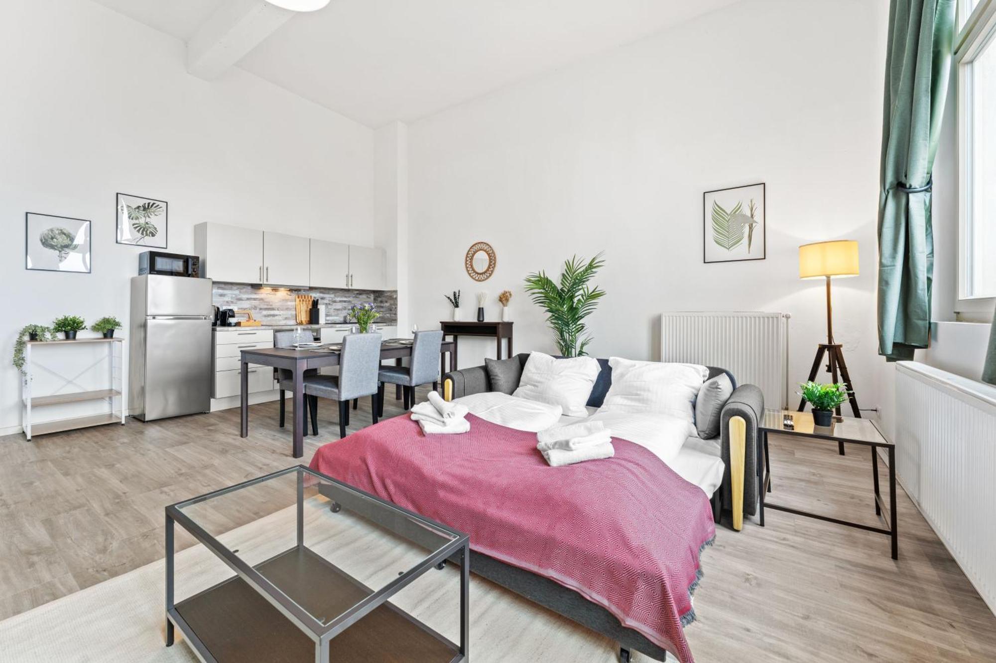Apartment Mint Ueber Der Stadt Parken Kueche Wifi Berlin